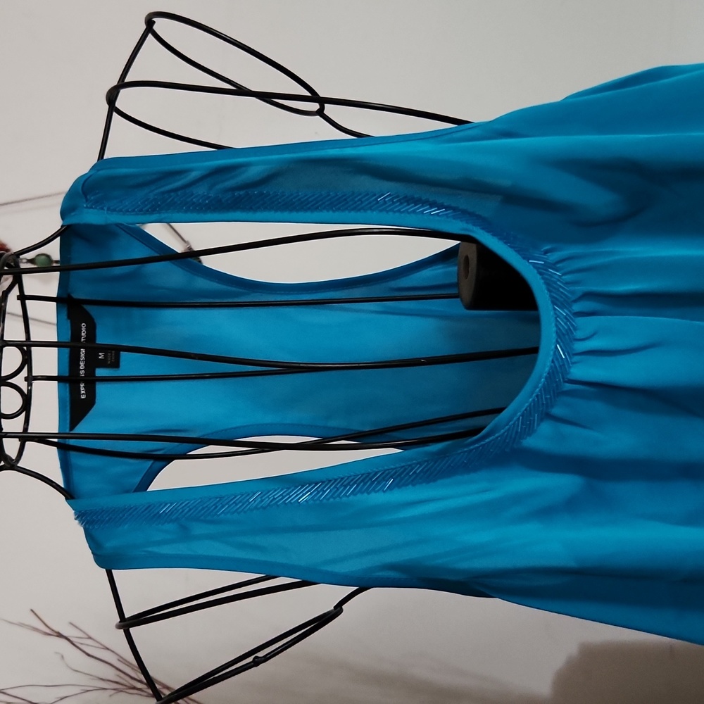 Express Design Studio size medium - Picture 2 of 6